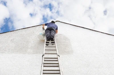Peinture extérieure à Saint-Clet — façades et ravalement